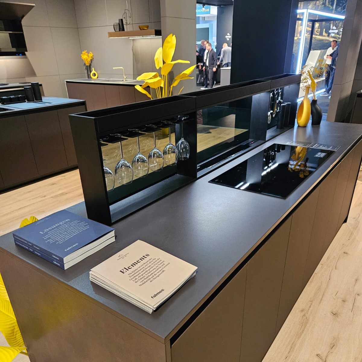 Falmec S.p.a. | Modern Cooker Hoods, Filtering Hood, Air Purifying Hood