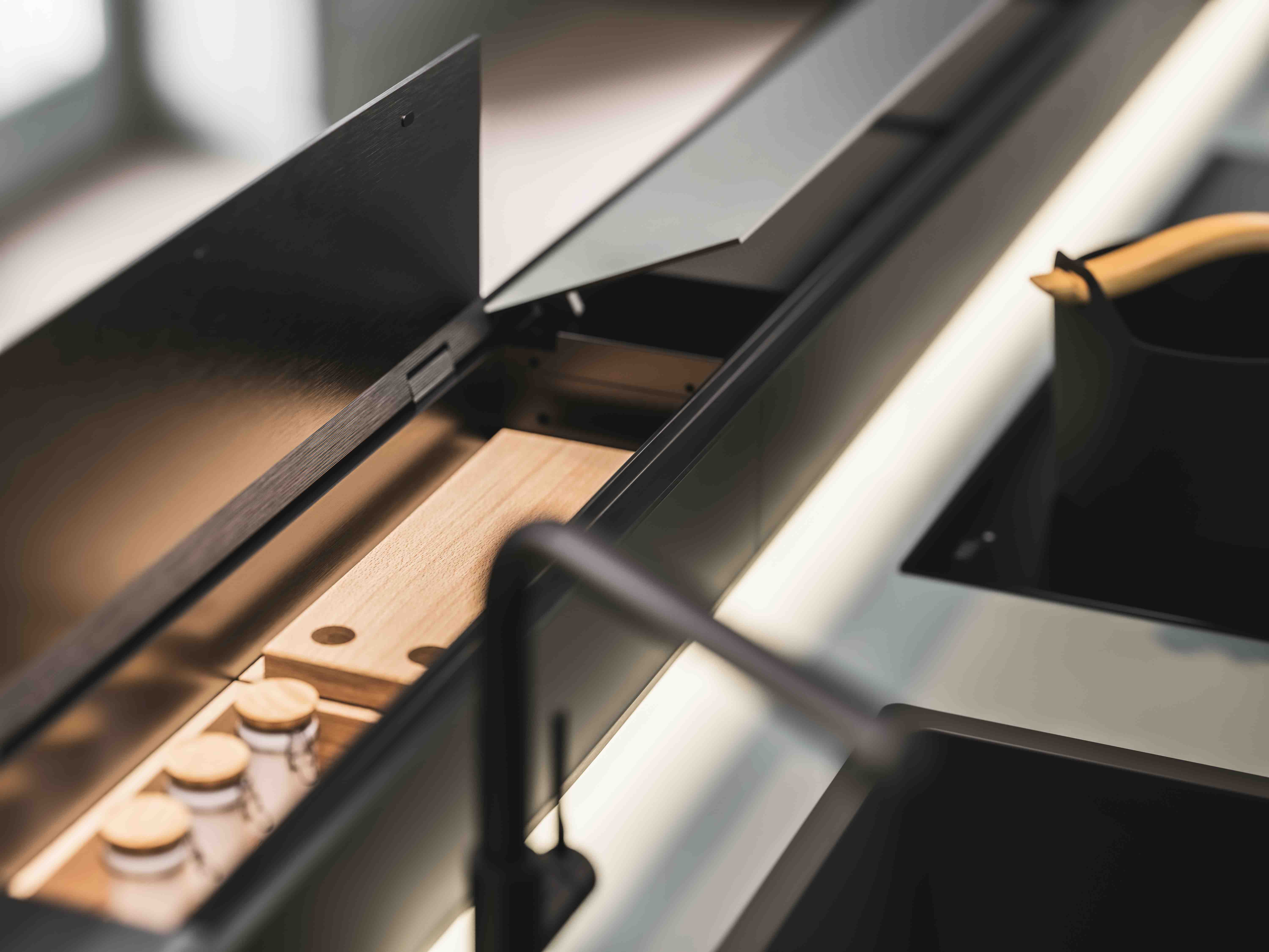 Falmec S.p.a. | Modern Cooker Hoods, Filtering Hood, Air Purifying Hood
